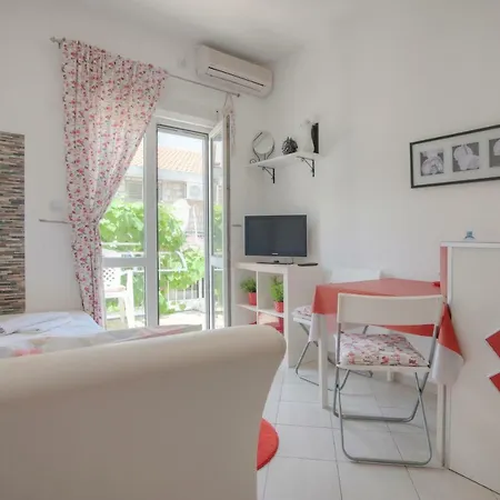 סבטי סטפן Apartmani Daco מראה חיצוני תמונה