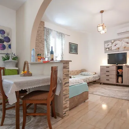סבטי סטפן Apartmani Daco מראה חיצוני תמונה