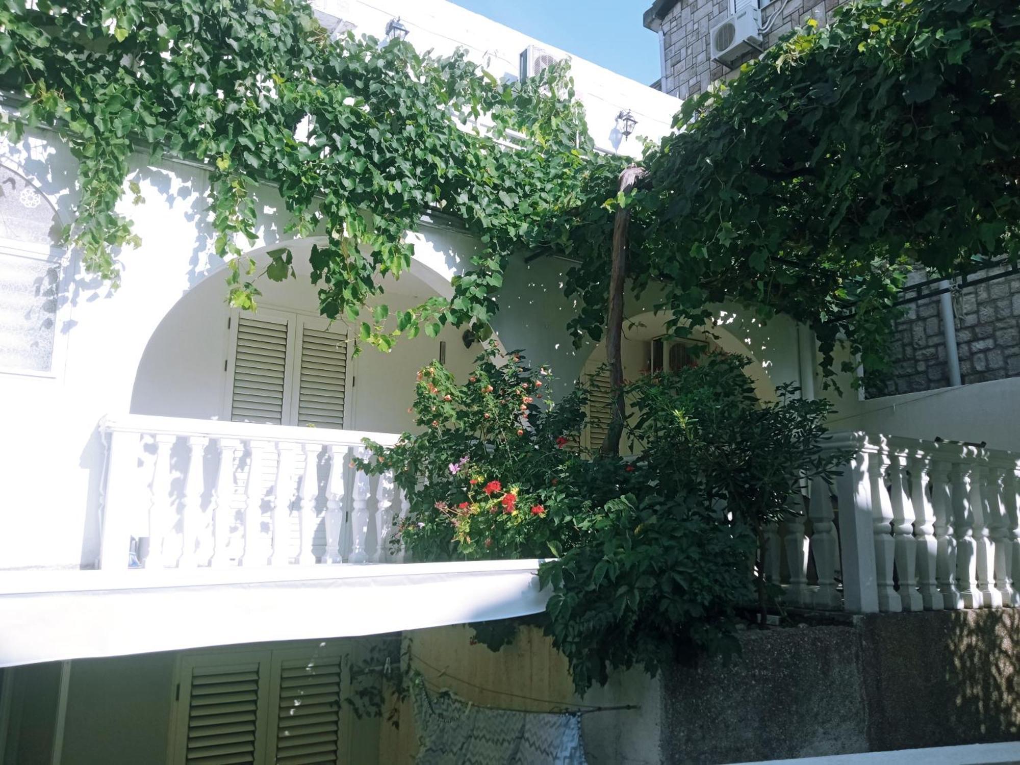 Daco Sveti Stefan