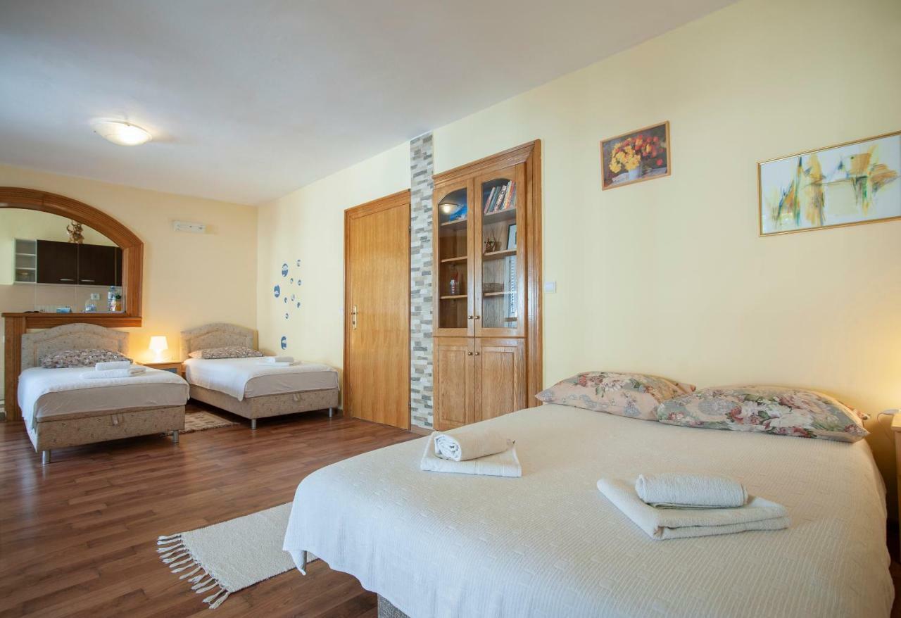 Daco Sveti Stefan